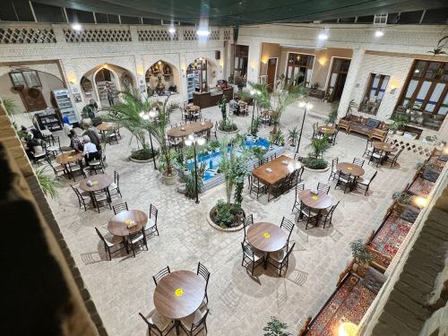 اقامتگاه بومگردی نائین