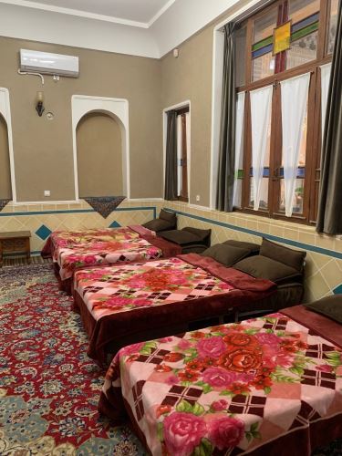 اقامتگاه سنتی در نایین