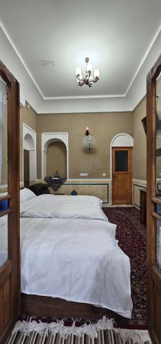 رستوران سنتی در نایین