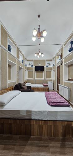 رستوران سنتی در نایین