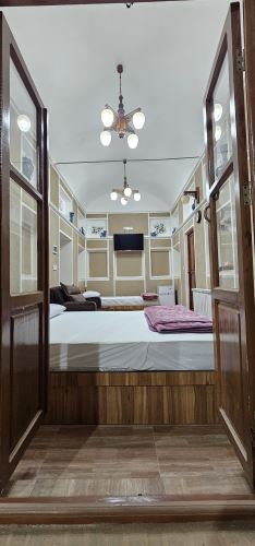 رستوران سنتی در نایین