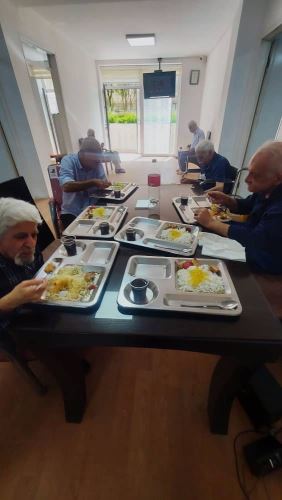 آسايشگاه سالمندان در شمال تهران