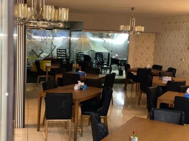 کافه امپراطور گوهردشت