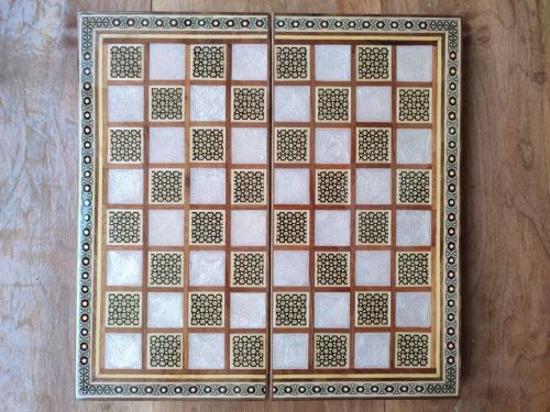 تولید تخته نرد اصفهان