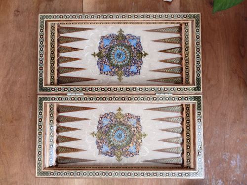 تولید تخته نرد اصفهان