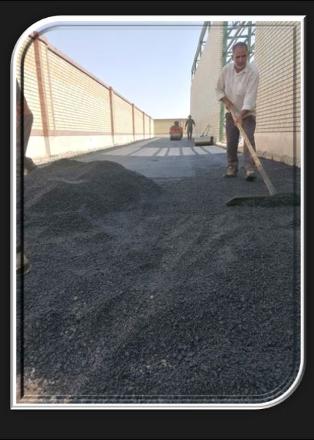 اسفالت ریزی و متراکم کردن