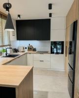 تعمیر کمد دیواری در مهرشهر