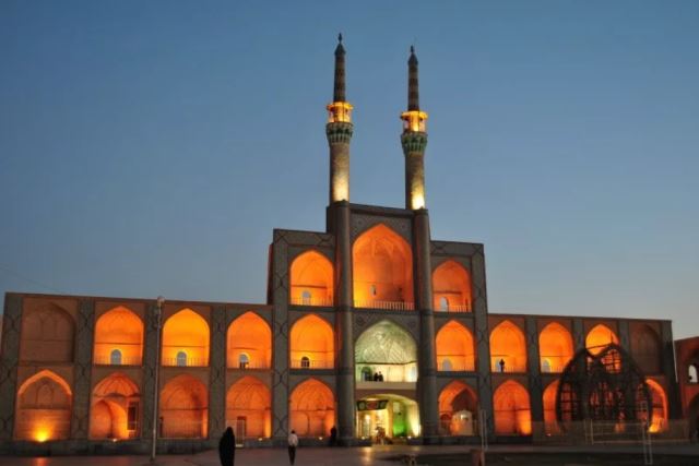 اجاره روزانه سوییت در یزد 