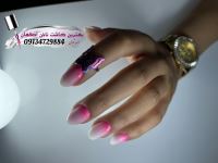 بهترین مربی کاشت ناخن در اصفهان