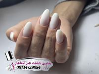 کاشت ناخن در اصفهان