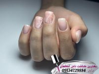 آموزشگاه کاشت ناخن