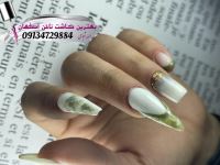 کاشت ناخن در اصفهان