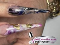 بهترین مربی کاشت ناخن