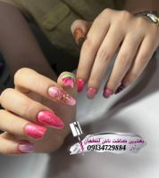 کاشت ناخن اصفهان
