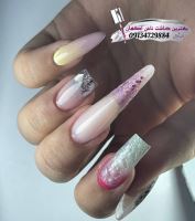 ترمیم ناخن در اصفهان