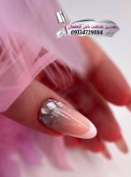 کاشت ناخن اصفهان