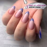 بهترین مربی کاشت ناخن اصفهان