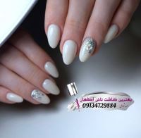 کاشت ناخن اصفهان