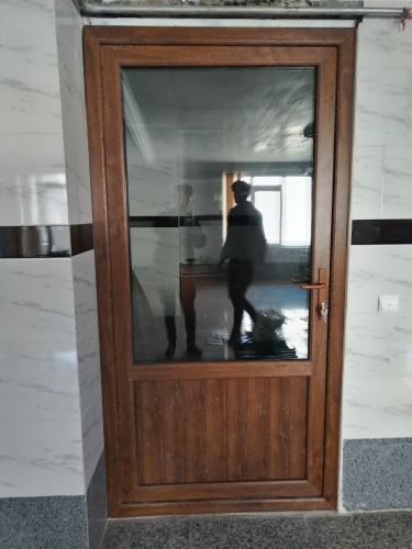 درب وپنجره دوجداره UPVC عارف
بهترین تولید کننده درب وپنجره دوجدارهUPVC در شهرستان سراب