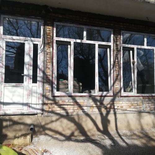 درب وپنجره سازی دوجداره وسه جداره عارف