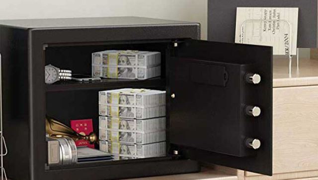 گاوصندوق استوک علی کمالی اردکانی