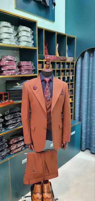 کت و شلوار عظیمیه