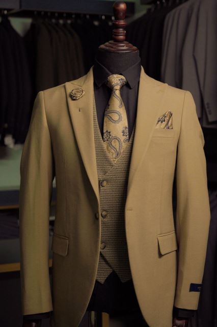 کت و شلوار عظیمیه