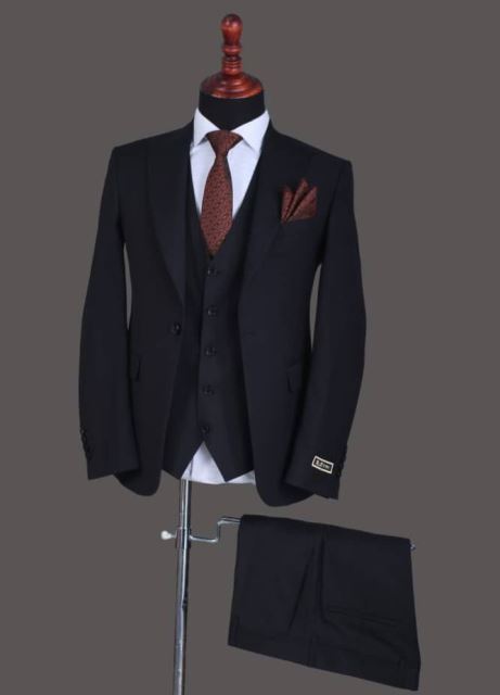 کت و شلوار عظیمیه