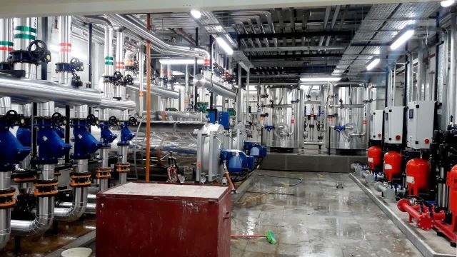 لوله کشی اب و گاز در تهران