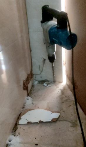 سم پاشی اداره جات در اصفهان