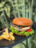 اموزشگاه کاج