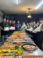 اموزشگاه کاج