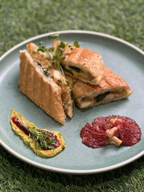 اموزشگاه کاج