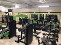 باشگاه بدنسازی در باغ فیض