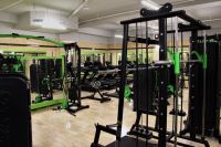 باشگاه بدنسازی در باغ فیض