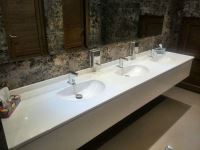 روشویی عمومی