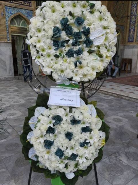 کرایه تاج گل مصنوعی