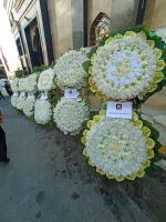 کرایه تاج گل مصنوعی