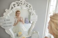 آتلیه تخصصی عروس داماد در اصفهان