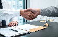 وکیل در خمین