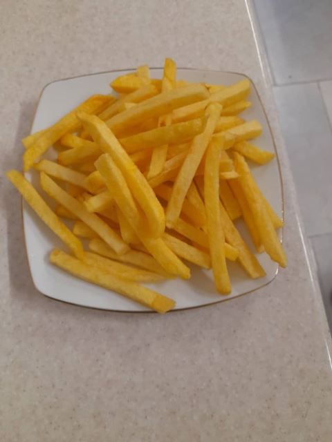 خرید و فروش سیب زمینی بسته بندی نیمه آماده09115228604