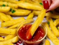 فروش عمده سیب خلال نیمه سرخ شده منجمد فینگر و فرنج فرایز۰۹۱۱۵۲۲۸۶۰۴