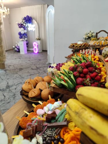 برگزاری جشن در باغ شخصی