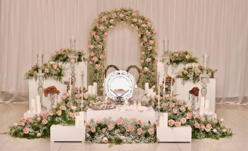 خرید اکسسوری سفره عقد در اصفهان