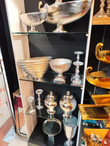 لوازم تالار دست دوم در اصفهان