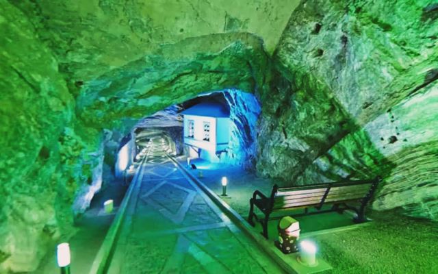 آژانس مسافرتی  سادیا پرواز ایرانیان 